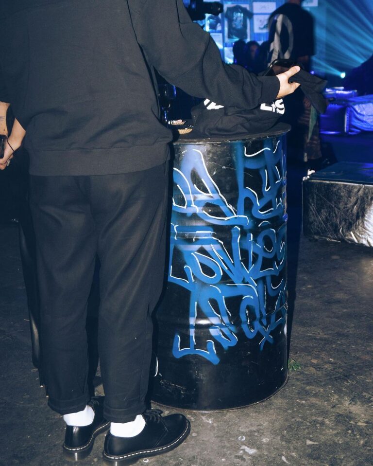 Mural_Works_Cosyest-13_l9ol5i