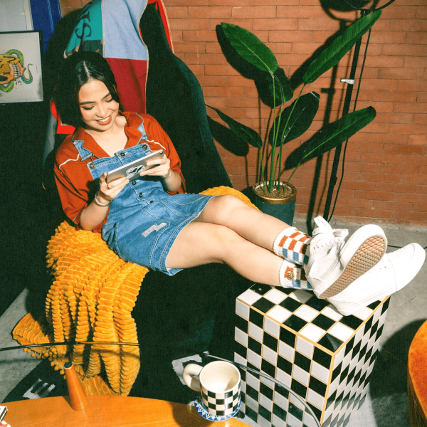 photo_sharlene_x_vans-4_itqnyd
